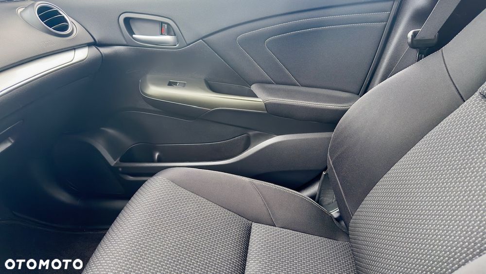 Honda Civic Tourer 1.8 i-VTEC Elegance - 24