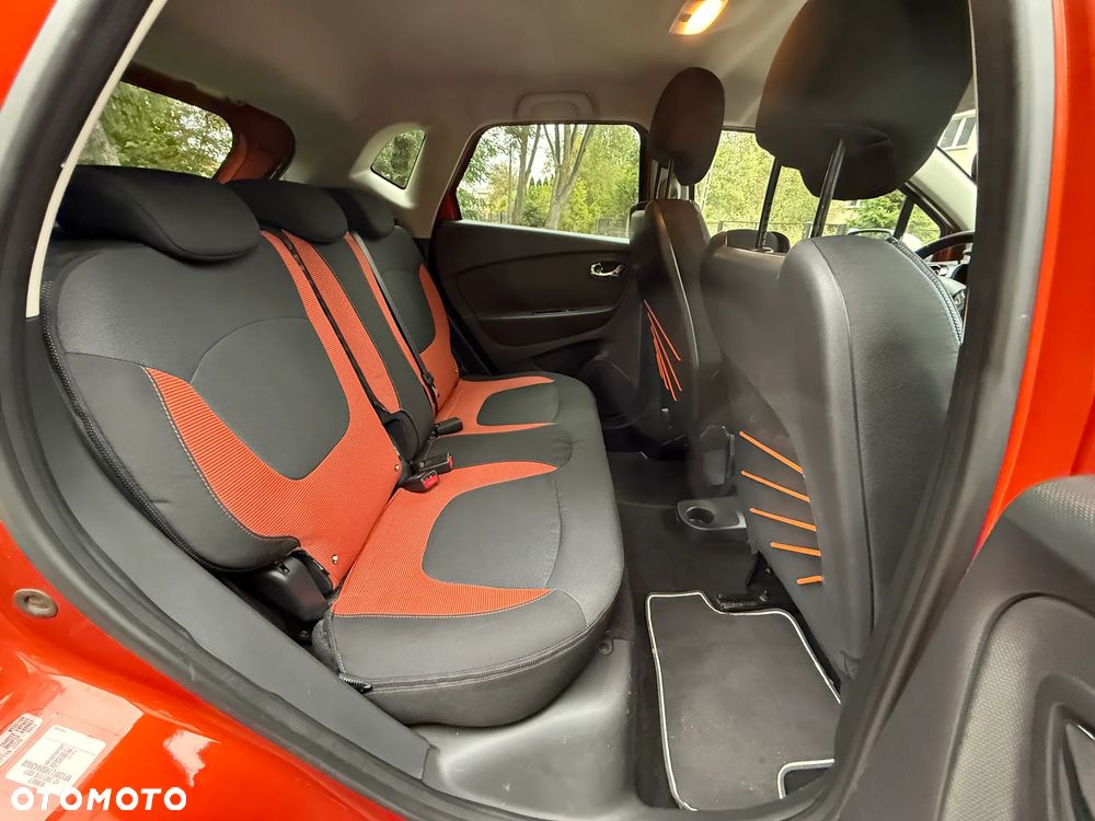 Renault Captur - 23