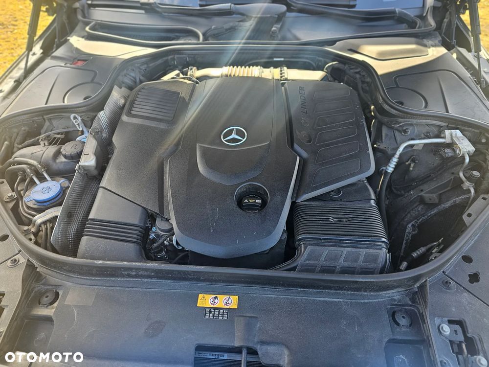 Mercedes-Benz Klasa S 400 d 4-Matic L 9G-TRONIC - 23
