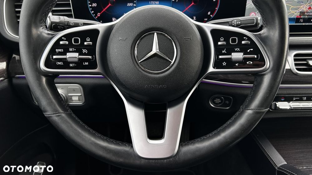 Mercedes-Benz GLE - 15