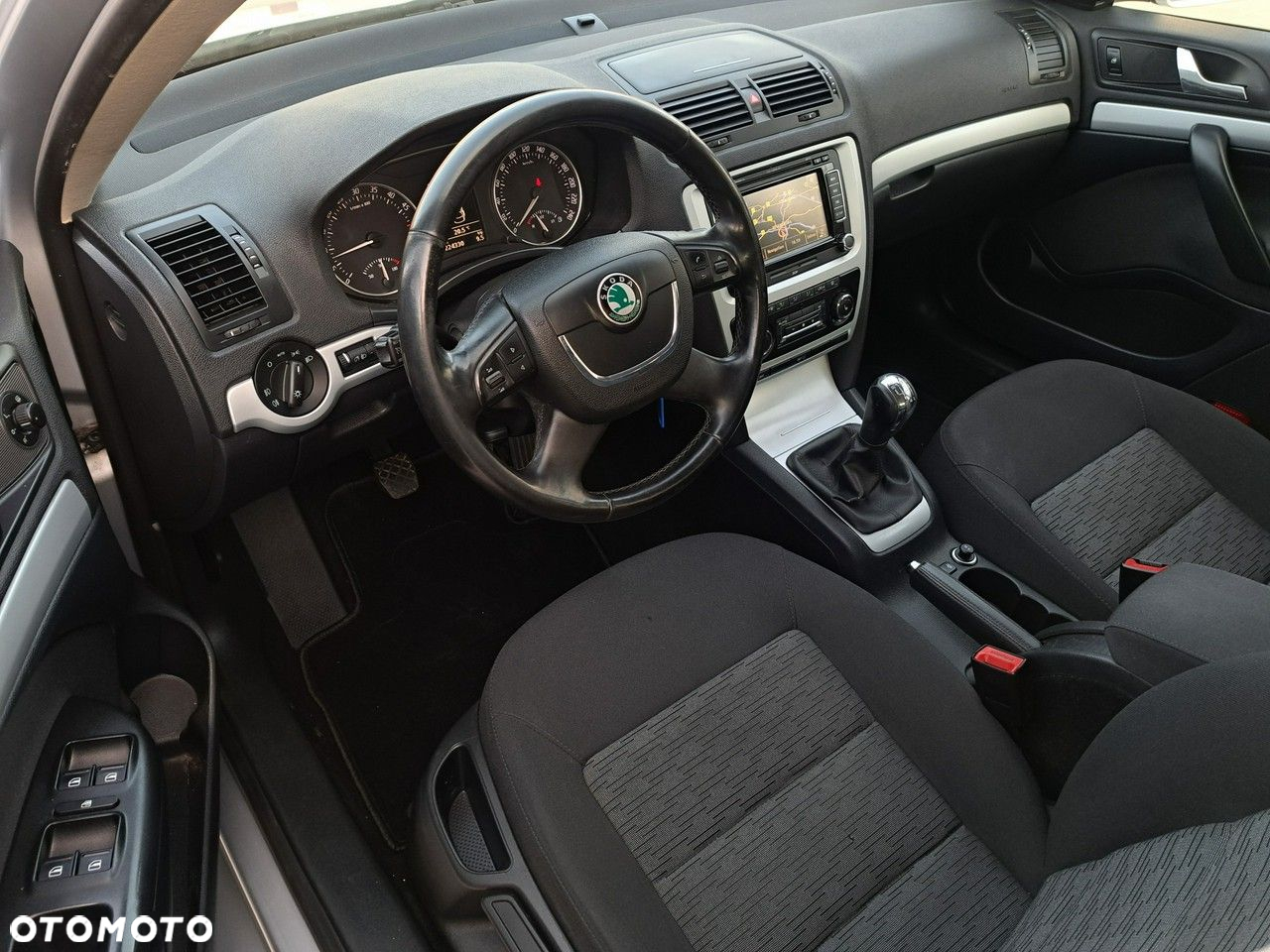 Skoda Octavia - 8