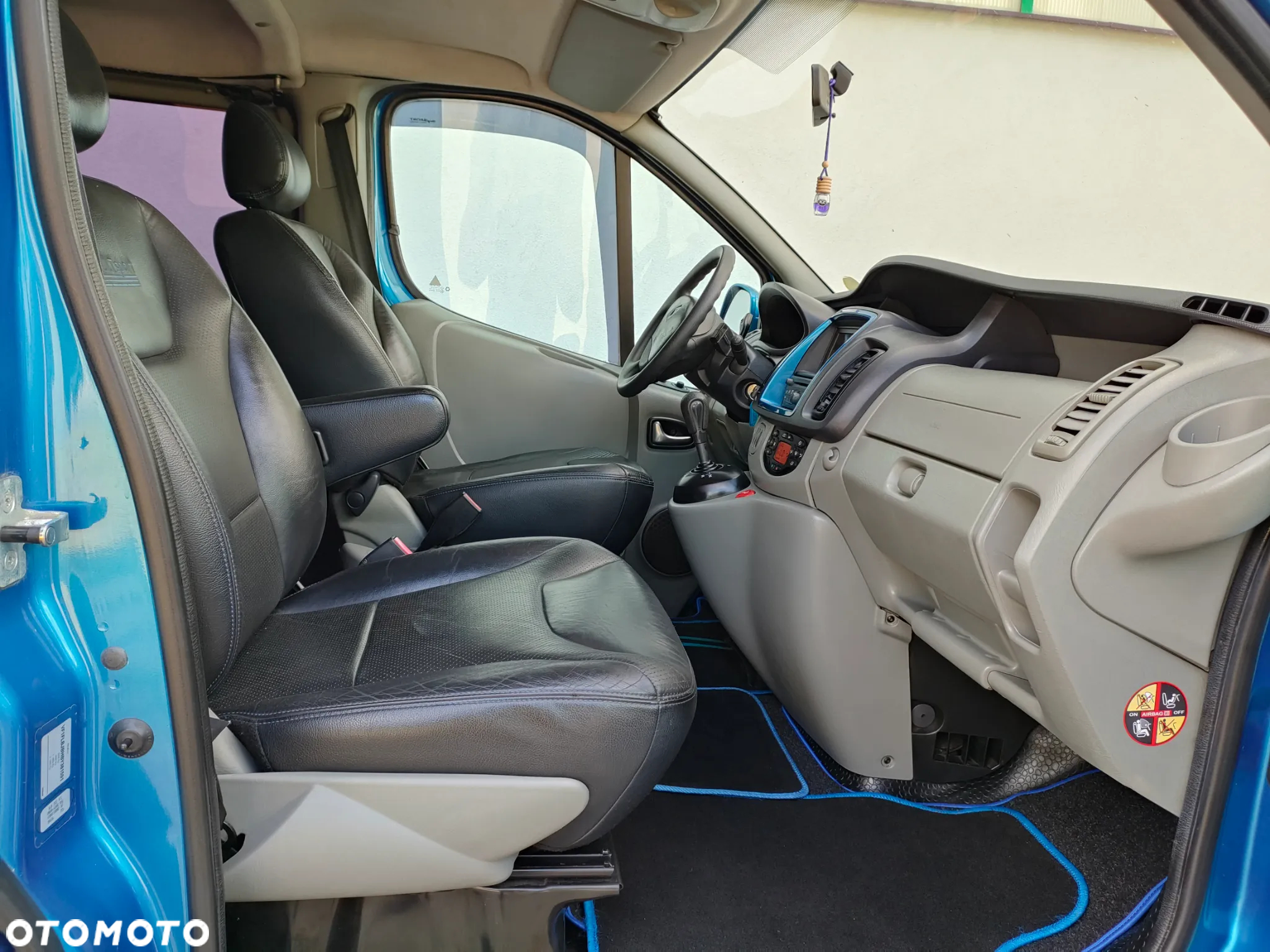 Renault Trafic brygadówka VPC - 16