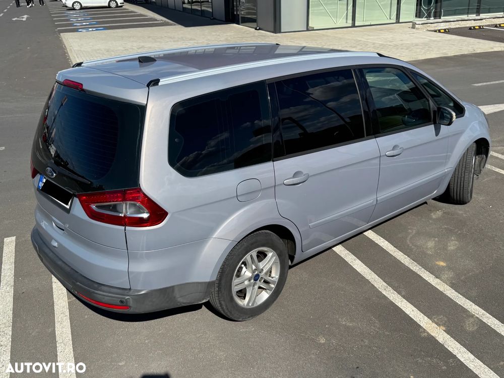 Ford Galaxy - 36