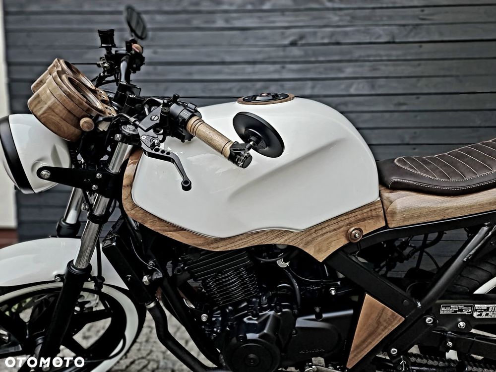 Honda CB - 7