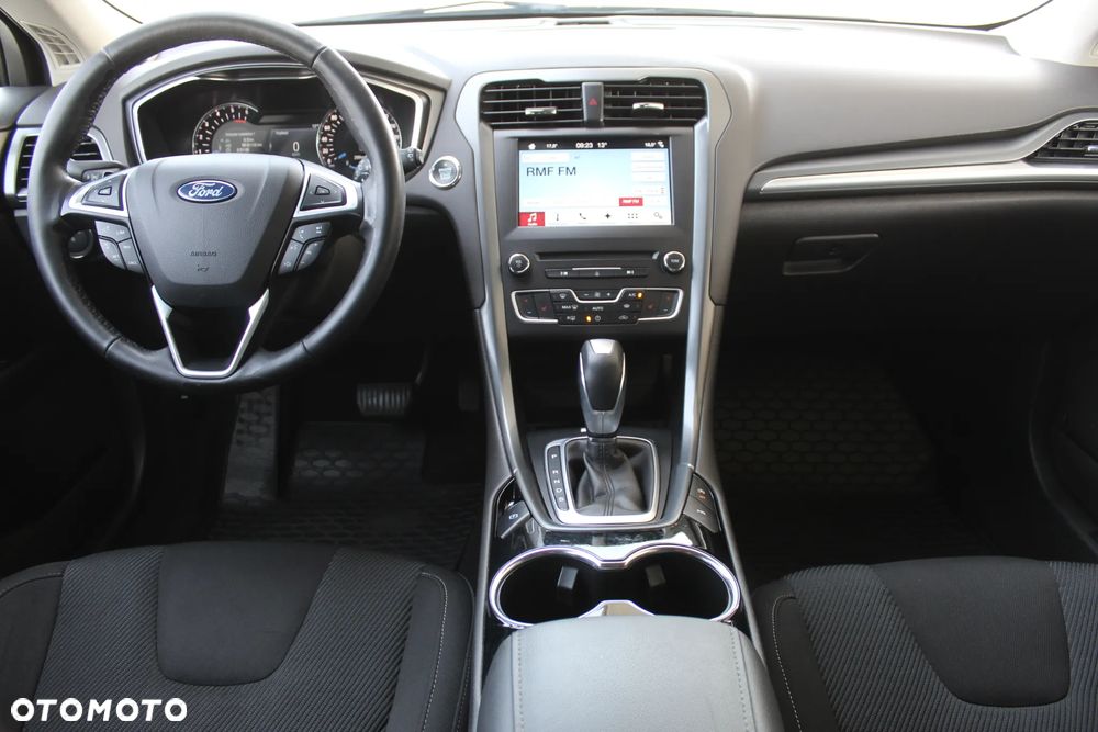 Ford Mondeo 2.0 TDCi Titanium PowerShift - 12