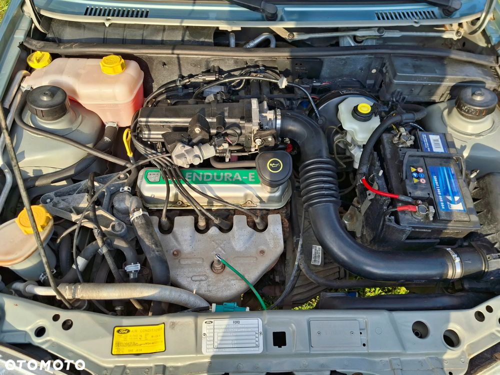 Ford Fiesta 1.3 Style - 16
