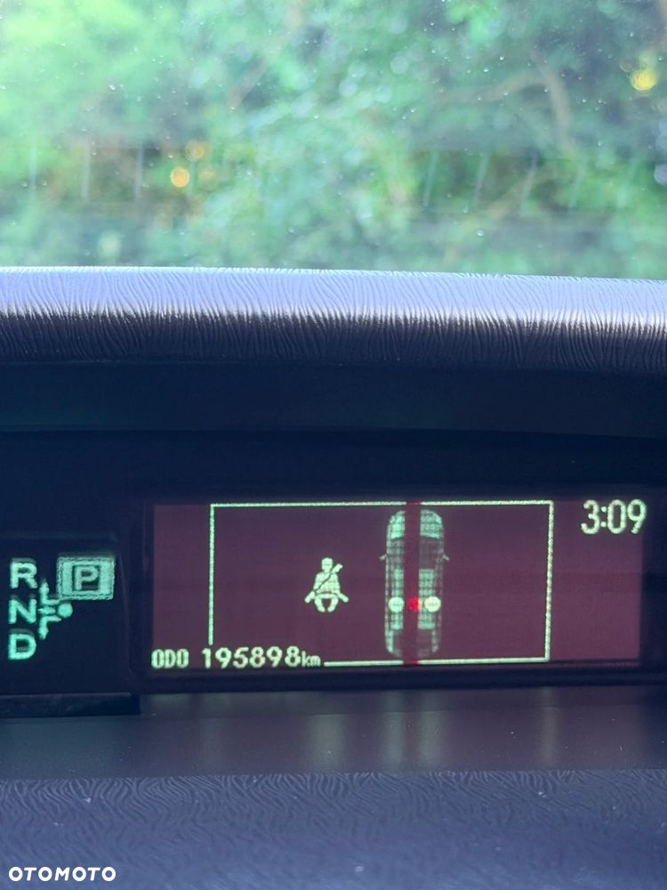 Toyota Prius 1.8 HSD Premium - 12