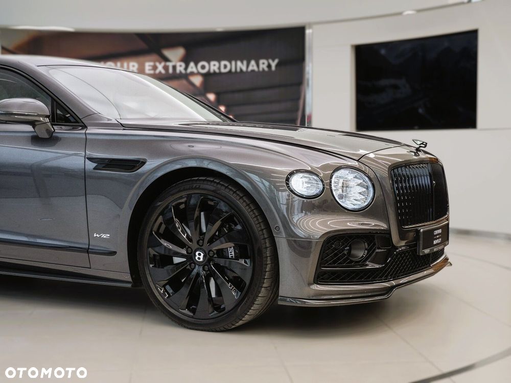 Bentley Flying Spur - 6