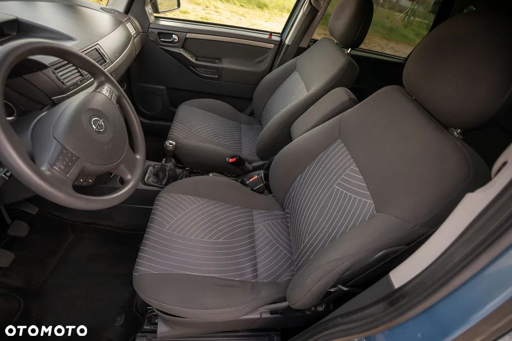 Opel Meriva 1.4 - 15