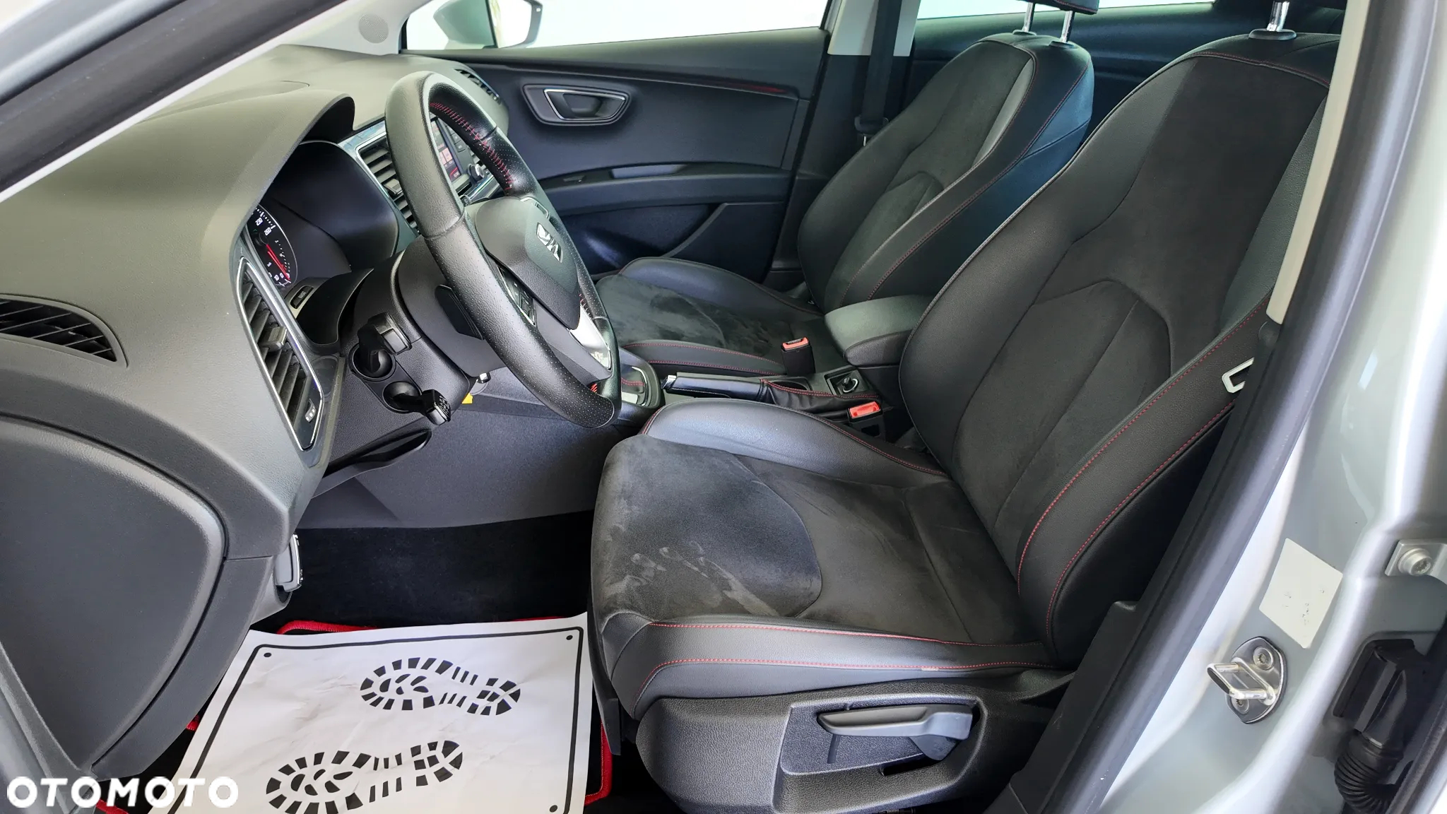 Seat Leon ST 1.8 TSI Start&Stop DSG FR - 12