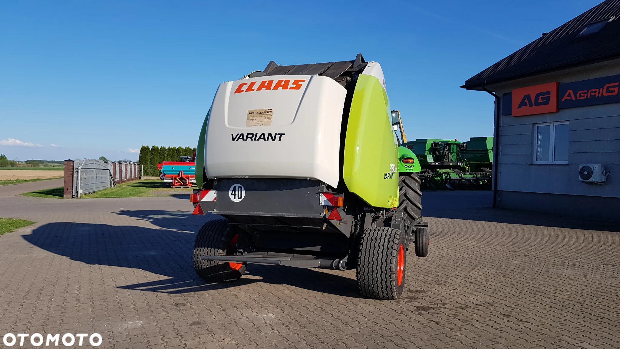 Claas VARIANT 380 RC 2012R - 21