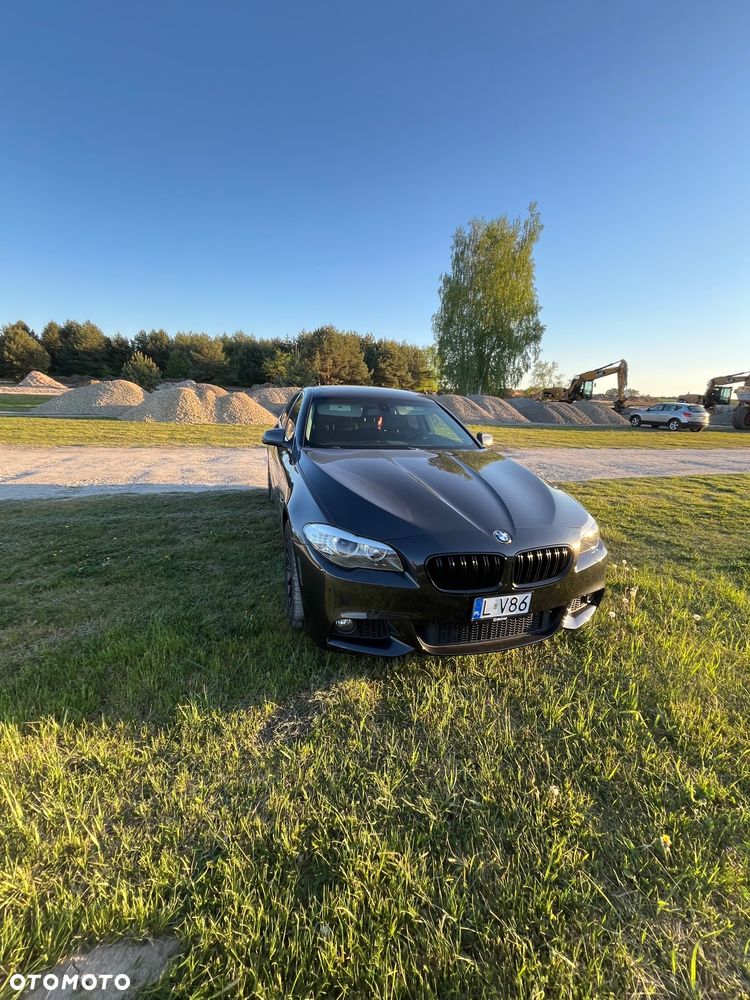 BMW Seria 5 535i - 11