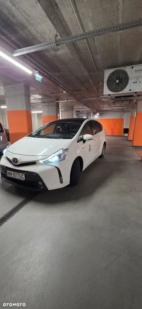 Toyota Prius 2019 photo 2