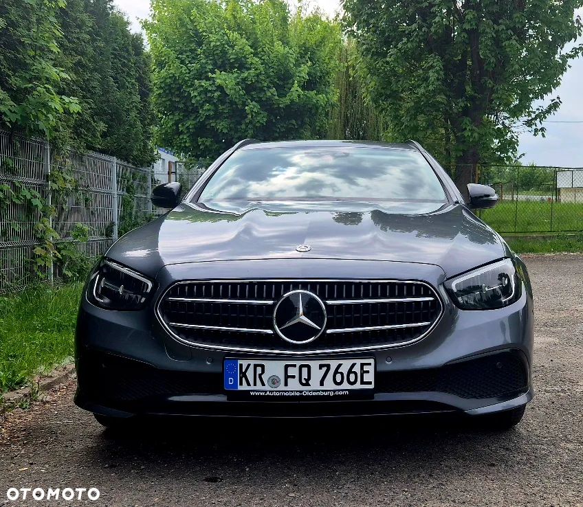 Mercedes-Benz Klasa E 300 de 9G-TRONIC Night Edition - 5