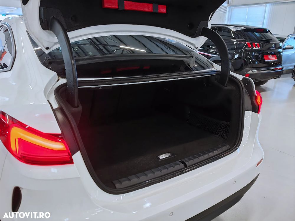 BMW Seria 2 216d Gran Coupe Aut. - 30