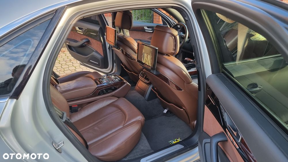 Audi A8 4.2 FSI L Quattro - 13