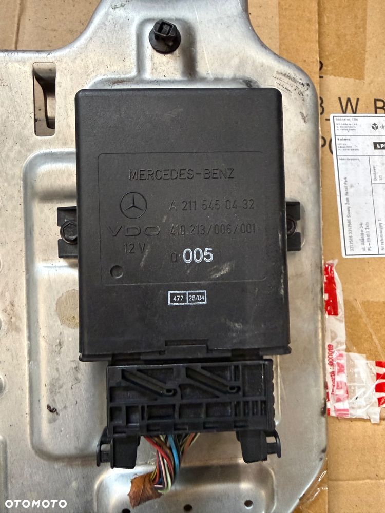 Mercedes klasa E w211 okular Moduł Esp 0265109531 - 200 złoty  Sterownik silnika (2 sztuki)  6461532079 - 600 złoty sztuka Moduł poduszek airbag (2 sztuki) 0285010146 - 100 złoty sztuka  Moduł 2115458532 - 100 złoty  Jednostka sterująca wspomagania parkowania 0263004221 (2 sztuki) - 800 złoty sztuka  Sterownik skrzyni biegów 0355454232 - 100 złoty  Komputer silnika (2 sztuki) 2710104245 - 400 złoty sztuka  Moduł sterownika 2118205026 - 200 złoty  Moduł haka 2115455132 - 150 złoty  Moduł Bluetooth 2118701885 - 100 złoty  Sterownik zawieszenia 2515450216 - 100 złoty  Moduł ciśnienia opon 1645403762 - 100 złoty Moduł wzmacniacza anteny 2118200885 - 100 złoty  Stacyjka 2115451408 - 100 złoty  Panel sterowania fotela 2118211258 - 100 złoty  Pompa abs 0986483502 - 850 złoty  Sterownik pdc 0255457132 - 100 złoty  Czytnik nawigacji - 100 złoty  Panel nawiewu klimatyzacji 2118300090 - 100 złoty  Pompa abs 0265960322 - 300 złoty  Moduł sam:  2115458701 - 100 złoty  2115455601 - 150 złoty  2115452201  - 100 złoty  Licznik/obrotomierz  2115400347 - 250 złoty  2115403748 - 250 złoty  2115405711 - 200 złoty  Moduł Bsg sterownik 2215400401 - 150 złoty  Przełącznik włącznik świateł 2115450904 - 100 złoty  Pompa wody 2118350028 (2 sztuki) - 100 złoty sztuka  Mechanizm wycieraczek 2118200442 - 200 złoty  Pedal Linka klamka hamulca postojowego 203420005 - 200 złoty  Pompa SBC 0054317312 (2 sztuki)  - 1500 złoty sztuka Sterownik skrzyni biegów 0325453432 - 100 złoty  Moduł sterownik fotel 0325453432 - 100 złoty  Moduł sterownika świateł 2115450432 - 100 złoty - 22
