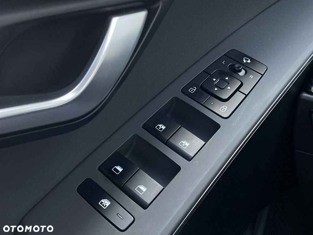 Kia Niro 1.6 GDI Hybrid L - 15