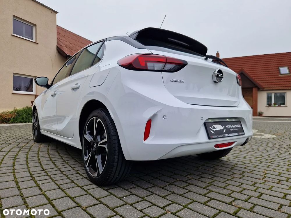Opel Corsa 1.2 Direct Injection Turbo GS - 12