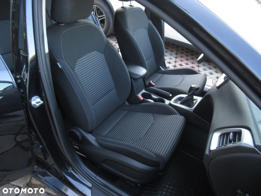 Kia Ceed 1.5 T-GDI M - 10