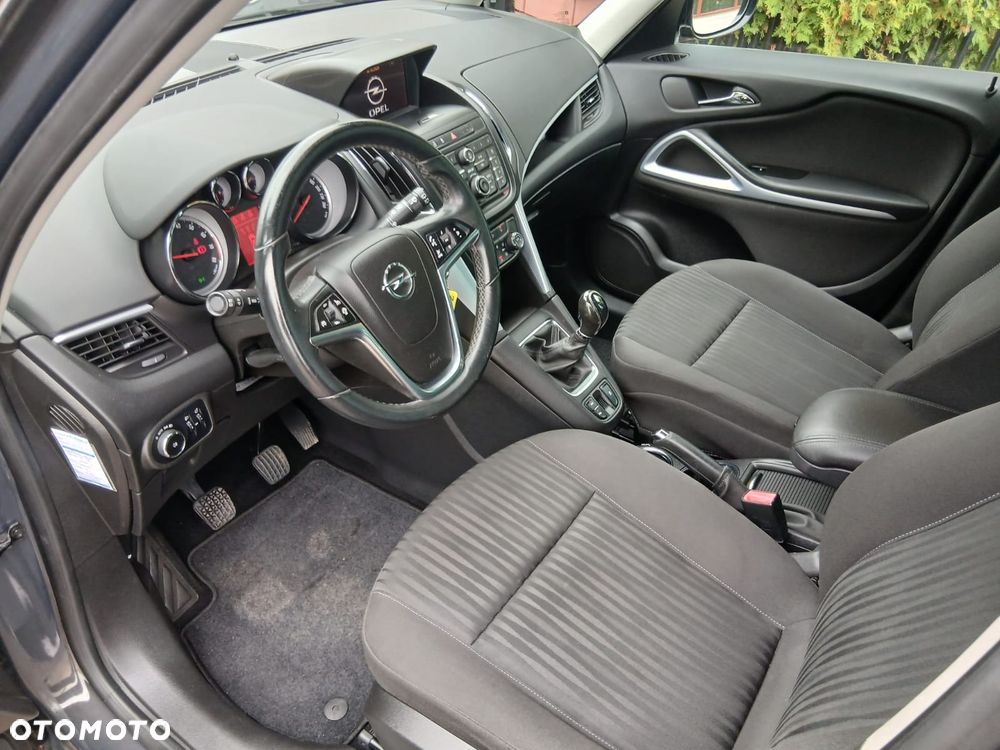Opel Zafira 1.4 T Enjoy - 19