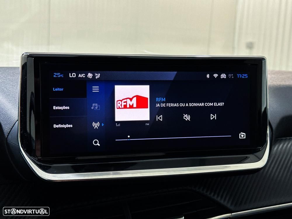 Peugeot 208 1.2 Hybrid Allure e-DCS6 - 47