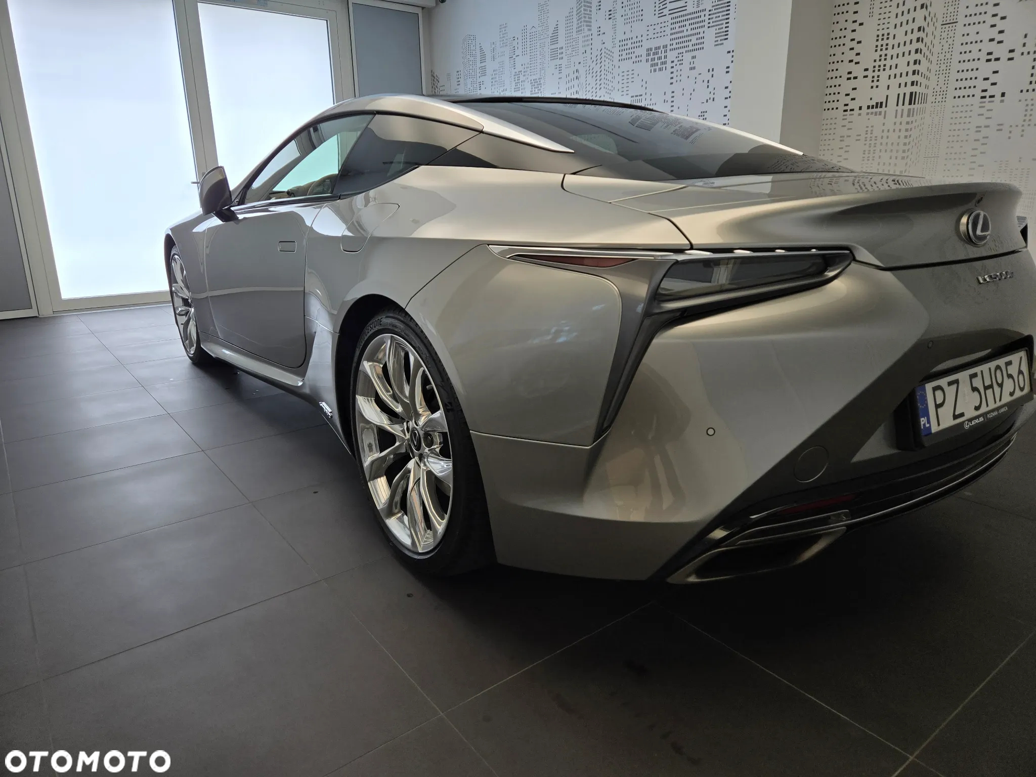 Lexus LC 500h Superturismo - 5