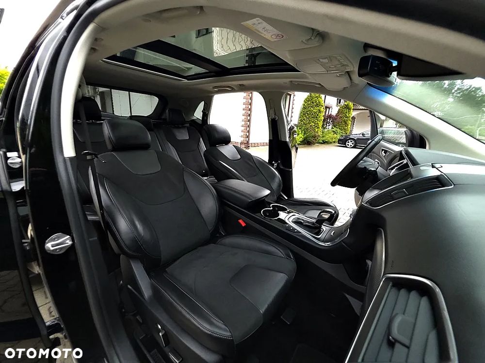 Ford Edge 2.0 TDCi Bi-Turbo 4x4 Sport - 39