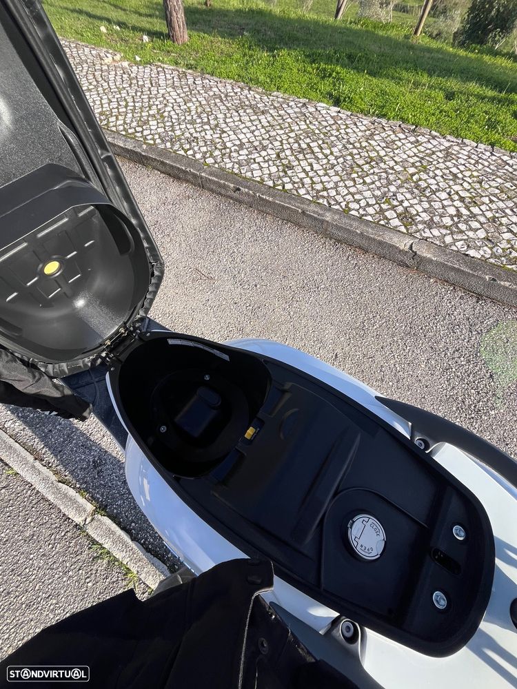 Sym SYMPHONY ST LC ABS - 10