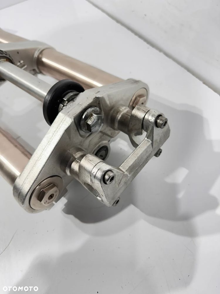 Lagi widełki Yamasaki R-Stunt 50 - 3