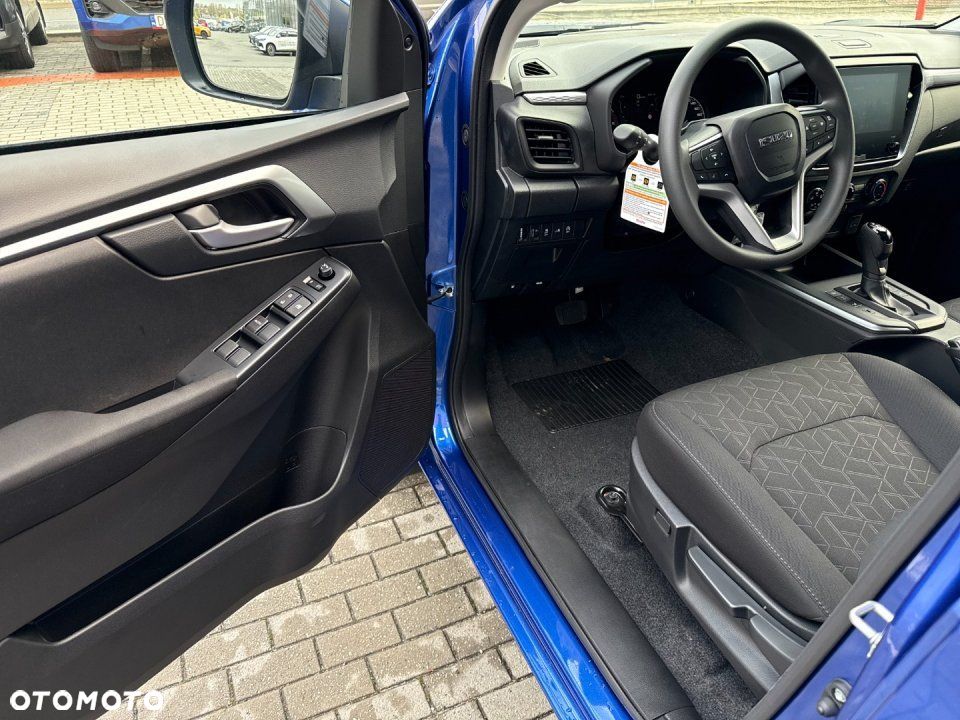 Isuzu D-Max - 10