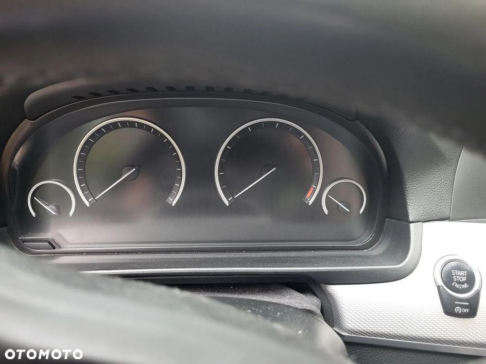 BMW Seria 5 - 10