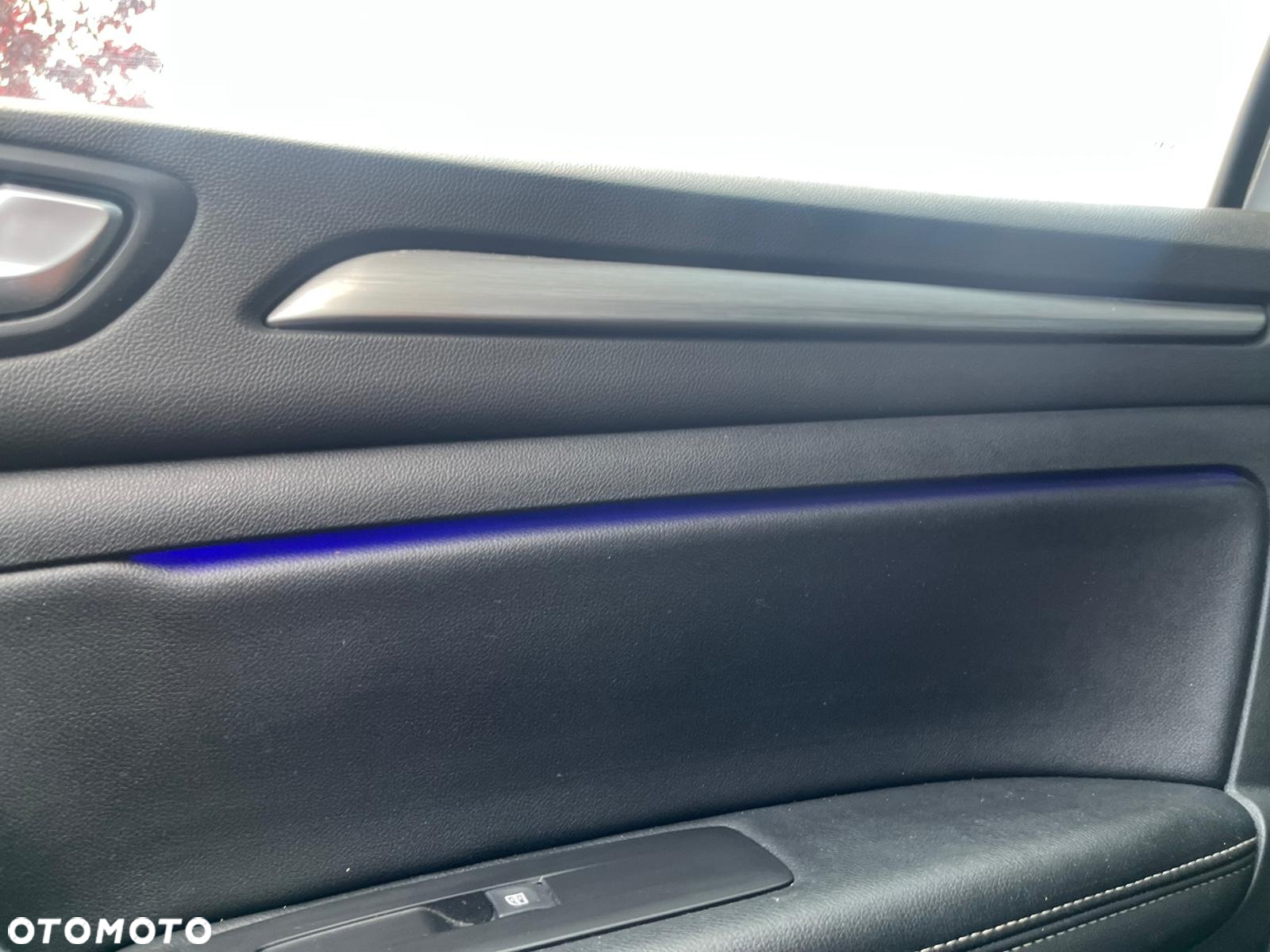 Renault Megane ENERGY TCe 130 INTENS - 13
