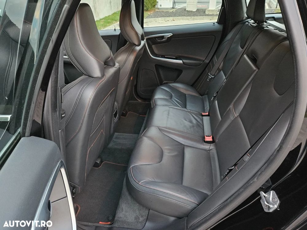 Volvo XC 60 D4 Geartronic Ocean Race - 12