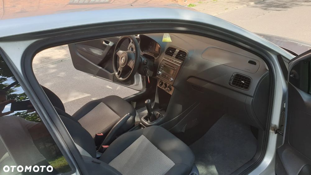 Volkswagen Polo 1.6 TDI DPF Comfortline - 12