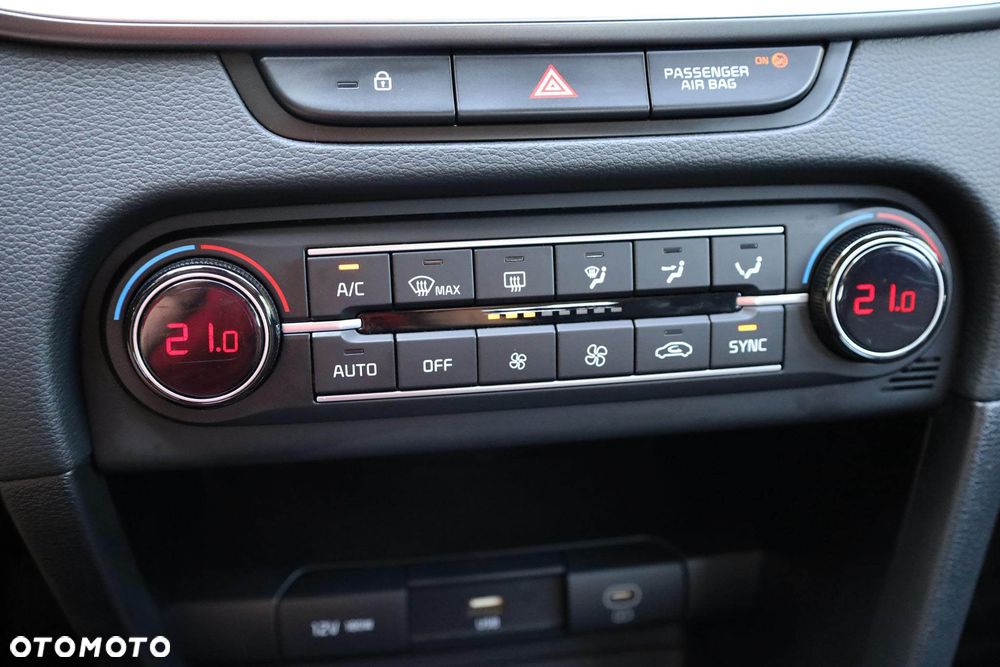Kia Ceed 1.5 T-GDI M - 25