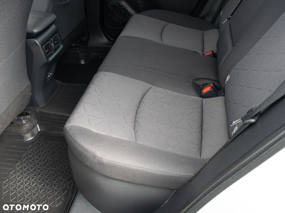 Toyota RAV4 - 24
