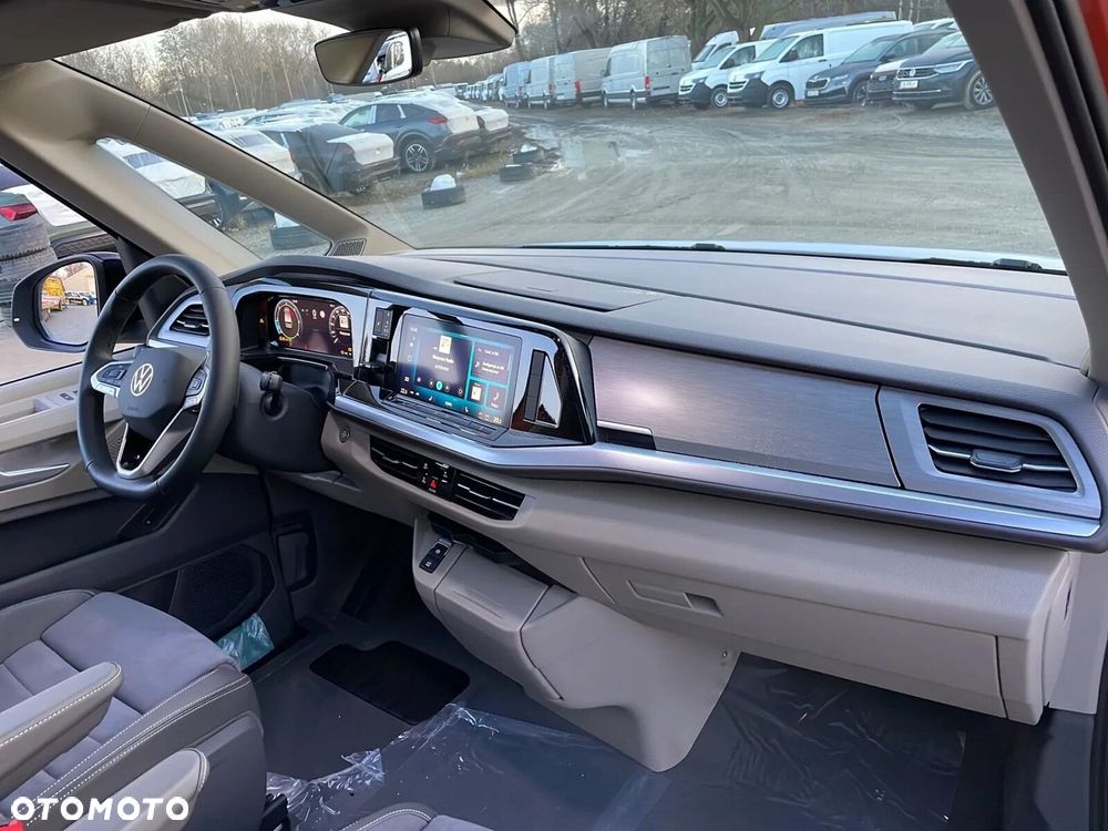 Volkswagen Multivan - 19