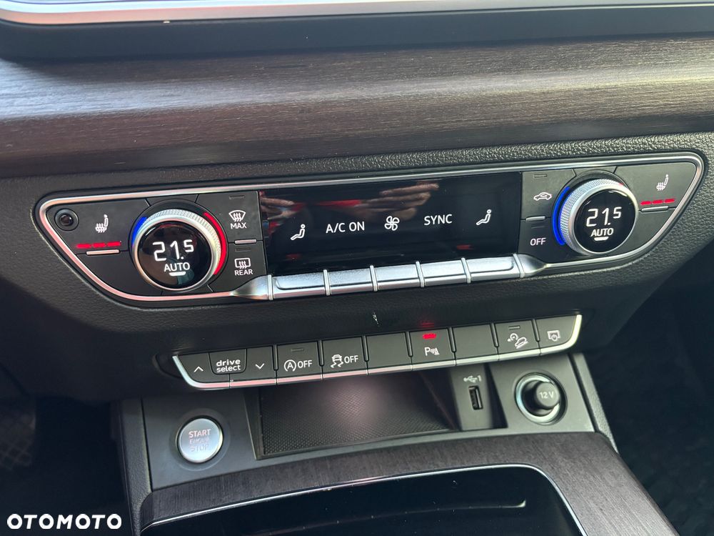 Audi Q5 45 TFSI mHEV Quattro S Line S tronic - 32