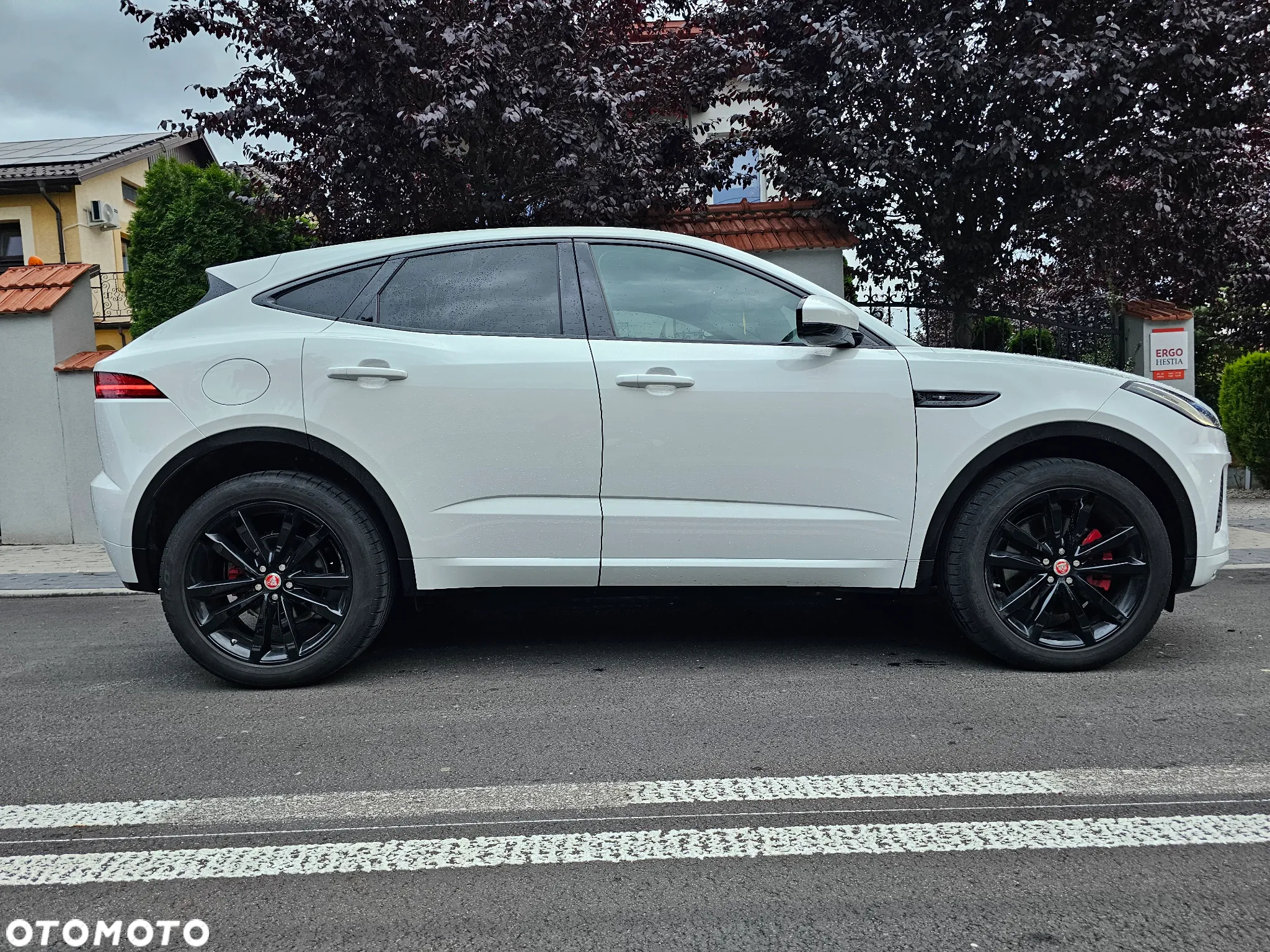 Jaguar E-Pace D180 AWD R-Dynamic - 4