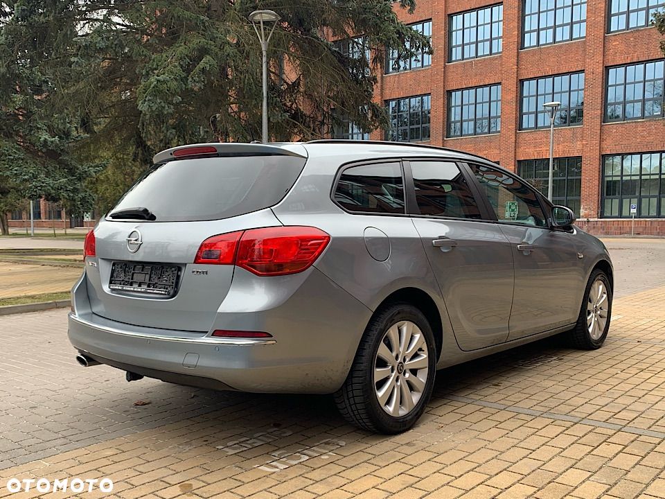 Opel Astra - 10