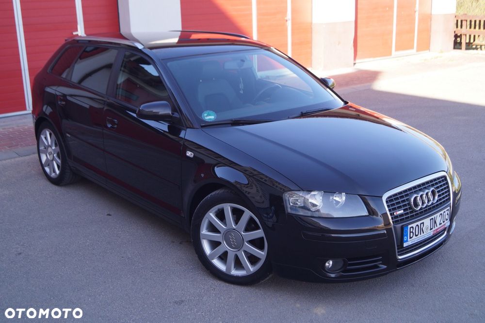Audi A3 Sportback 1.6 FSI S line Sportpaket plus - 4