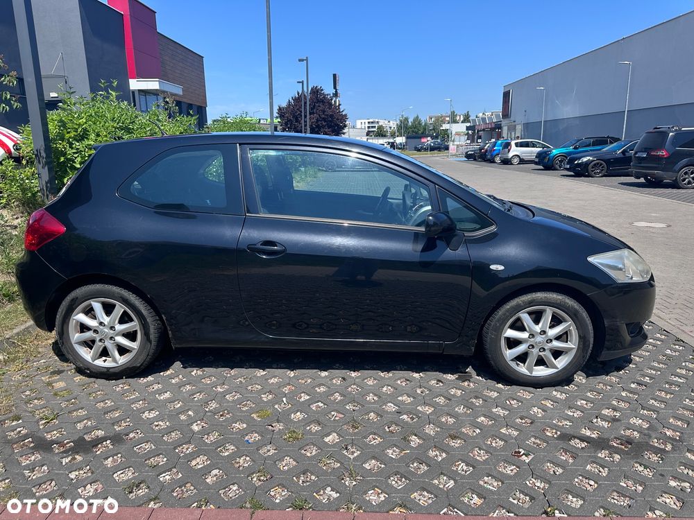Toyota Auris 2.0 D-4D Luna - 3