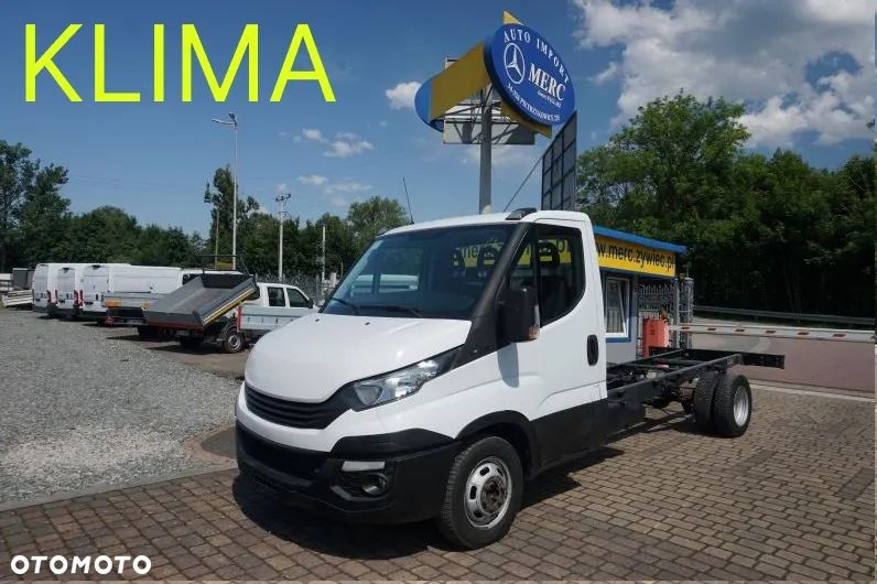 Iveco 35C16 rama skrzynia wywrotka izoterma żuraw HDS