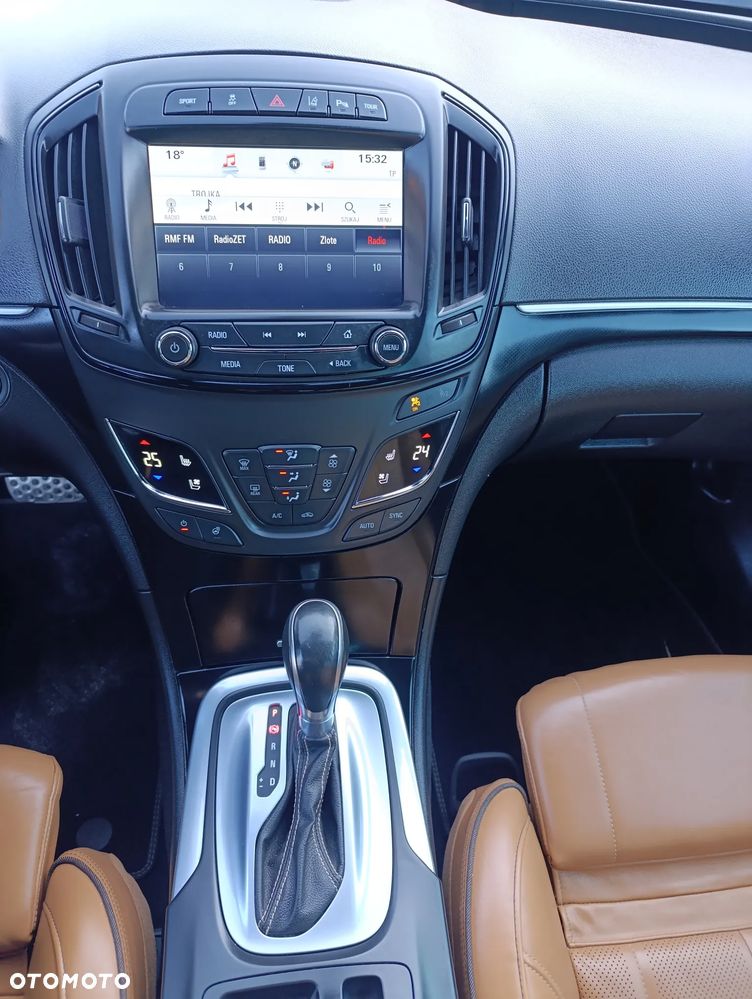 Opel Insignia 2.0 Turbo 4x4 Automatik Design Edition - 13