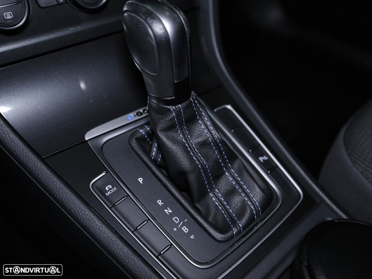VW e-Golf AC/DC - 16