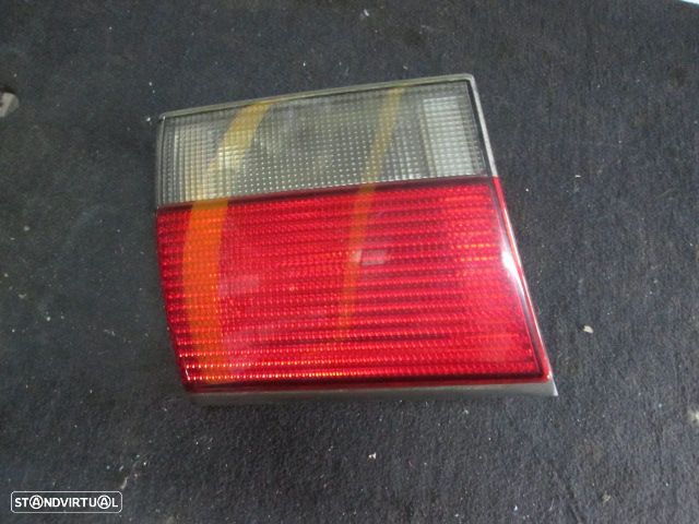 Farol Tras REF0781 SAAB 93 1999 5P ESQ - 1