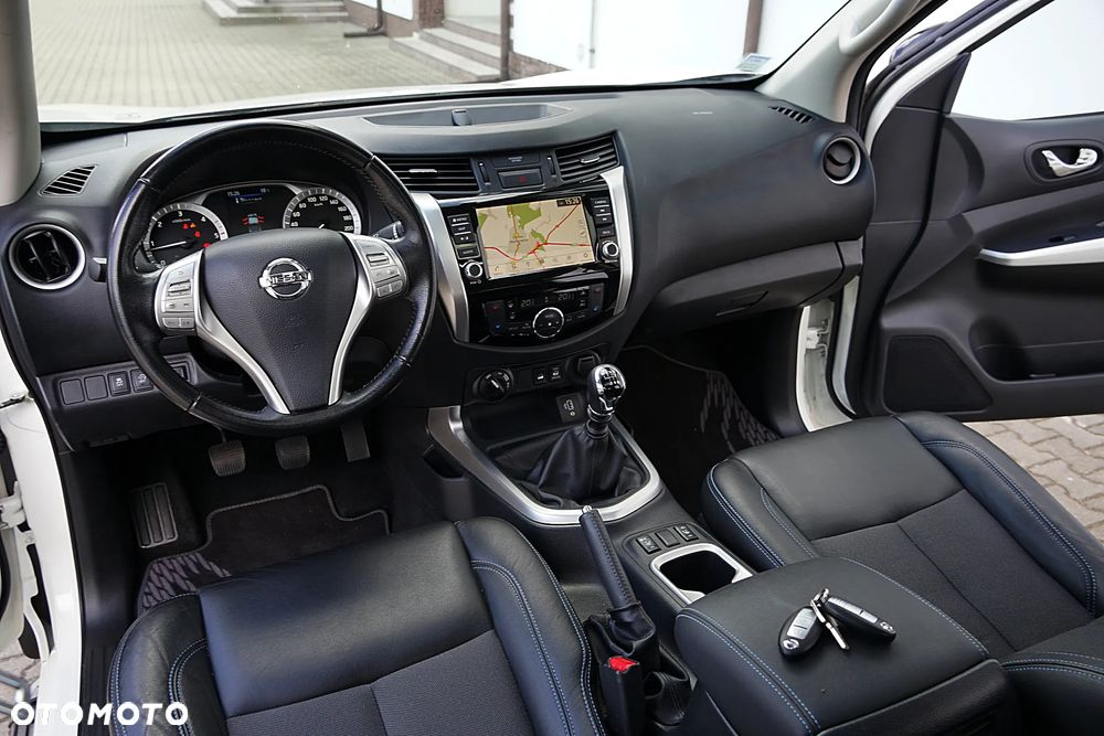 Nissan Navara DC 4x4 S&S Tekna - 33