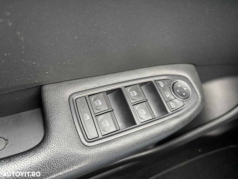 Renault Arkana E-TECH Hybrid 145 Equilibre - 31