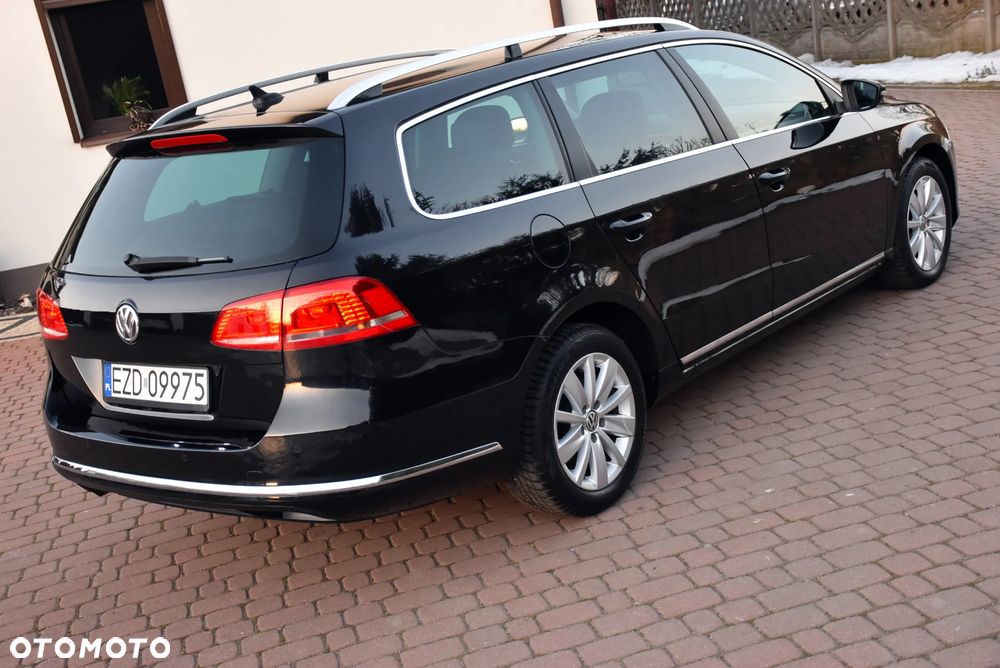 Volkswagen Passat 2.0 TDI DSG Comfortline - 15